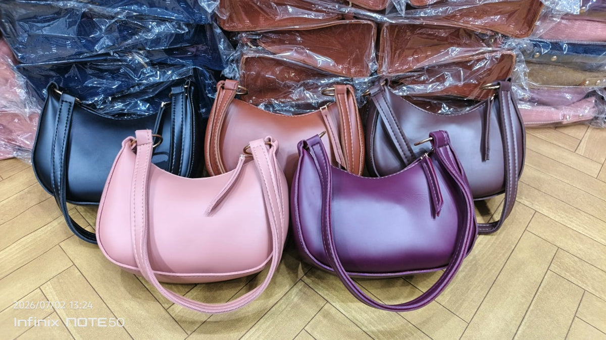 Women's Classic Zip Shoulder Bag | Sleek Everyday Carry